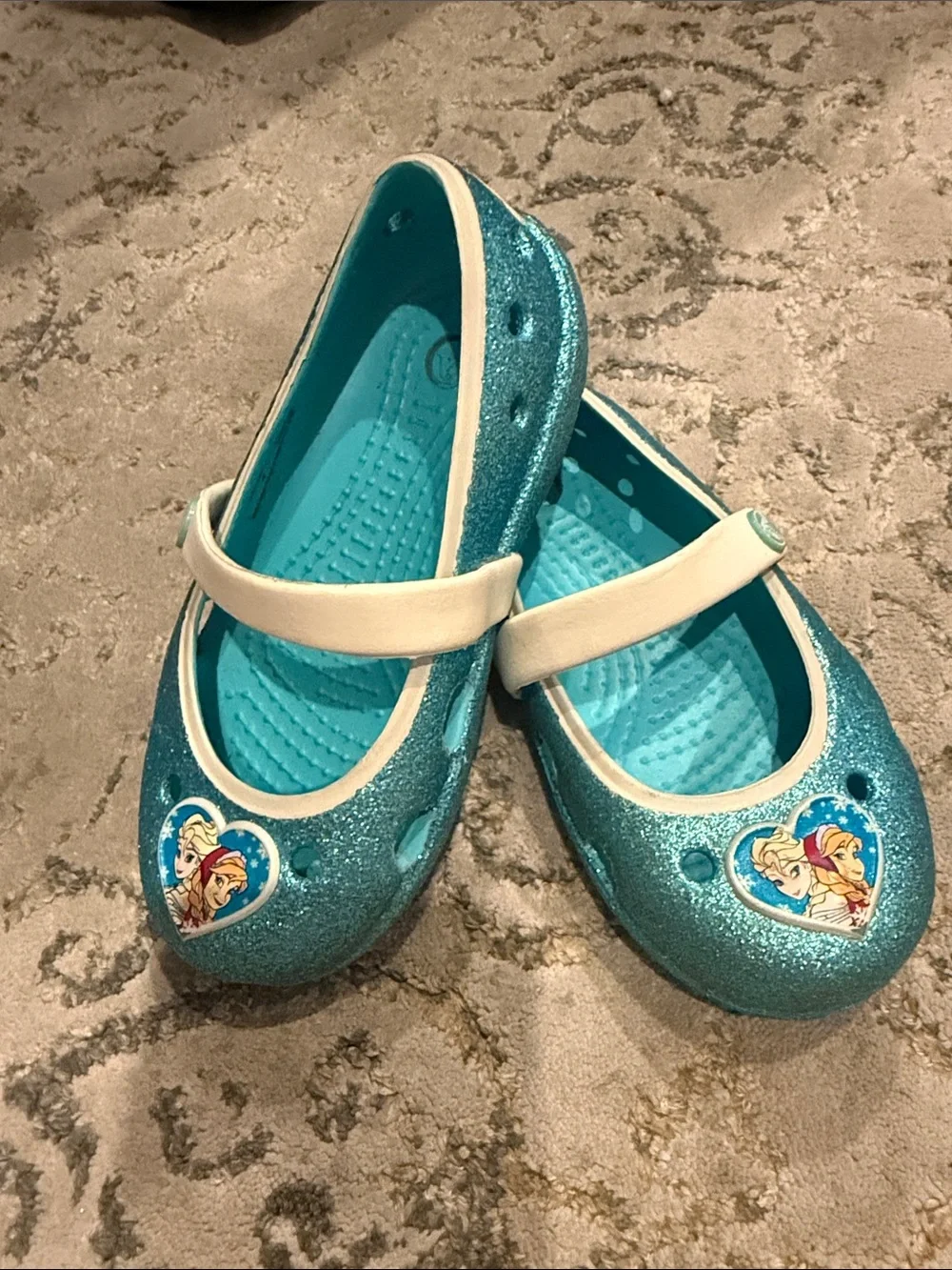 CROCS Kids Sparkle Mary Jane Shoes with Frozen Character - Blue little girls 8
